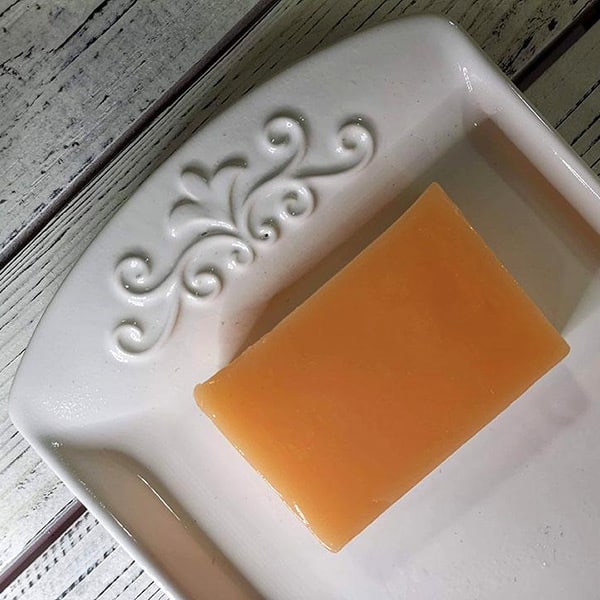 Moisturizing Peach Soap - Sweet & refreshing, nourishes your skin with a peachy scent.