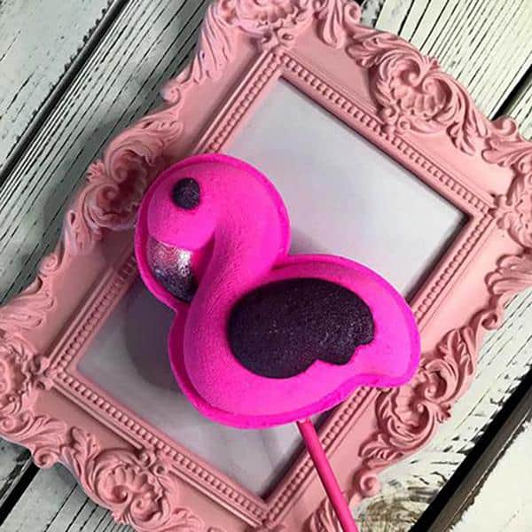 Flamingo Bath Bomb - Colorful and Fragrant Bath Bomb for a Luxurious Soak