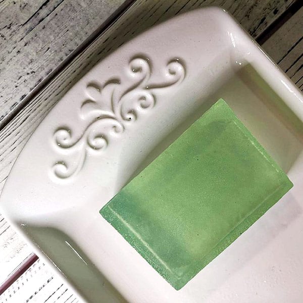 Make a Splash with our Vegan Soap, a seafoam green bar that renews your skin with the refreshing scent of Ocean Mist