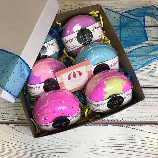 Bath Bomb Gift Box - Six Donuts - Customized