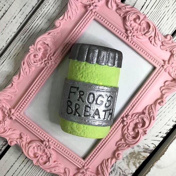 Halloween Bath Bomb - Sally's Potions - Frog's Breath