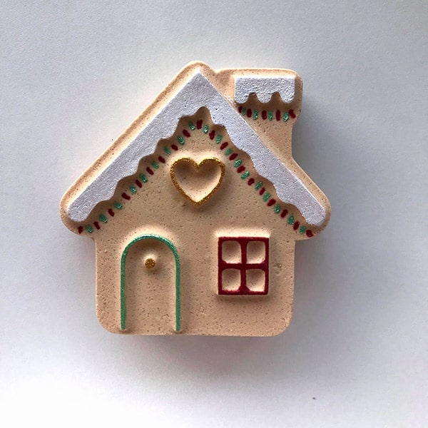 Gingerbread House Bath Bomb