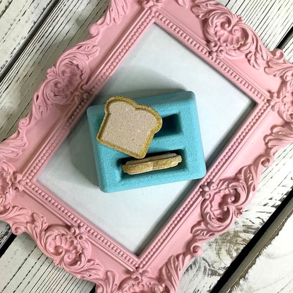 Teal Color Toaster and Toast Bath Bombs